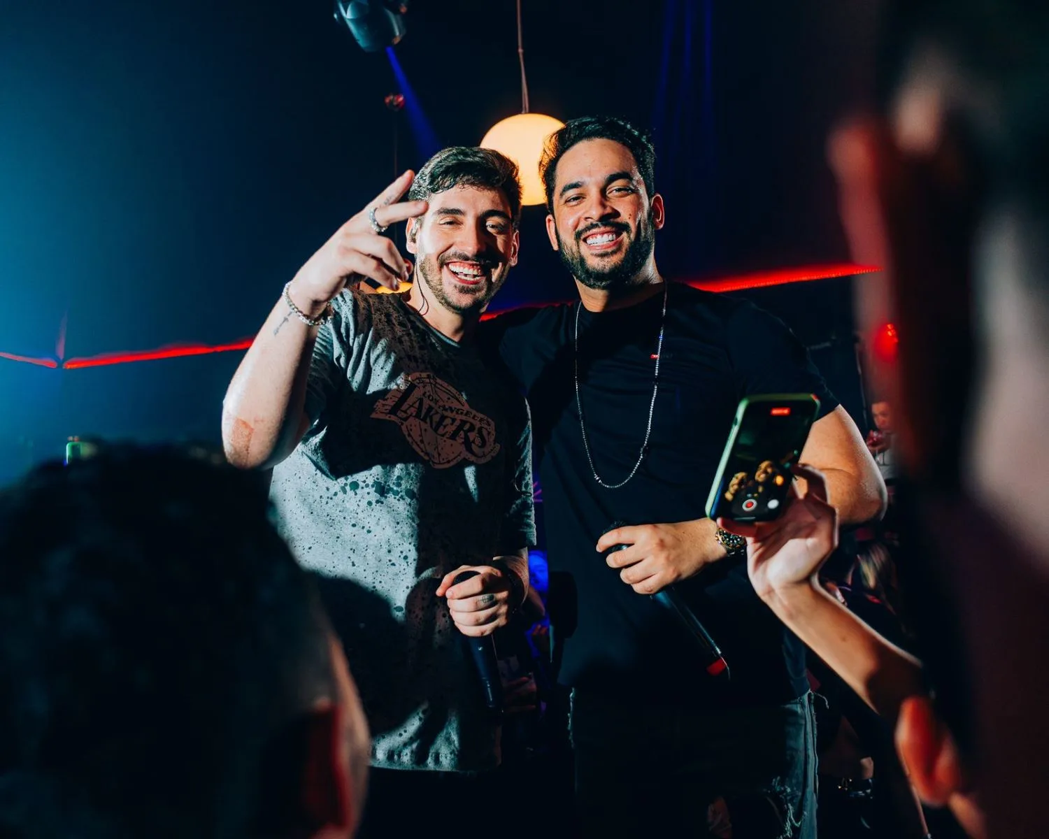 Diego Facó e Henry Freitas lançam "Gin de Fruta" e prometem agitar o cenário musical