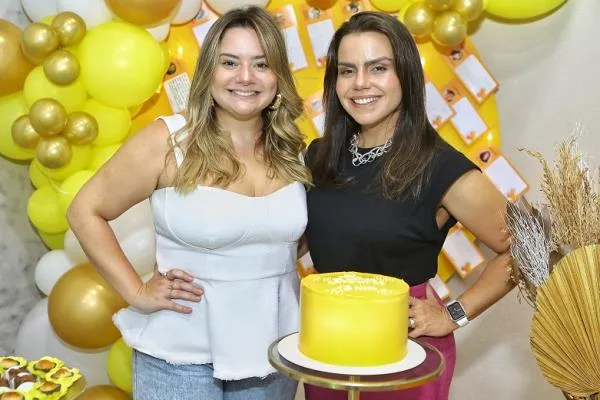Capuchino Press arma happy hour para celebrar 13 anos de história