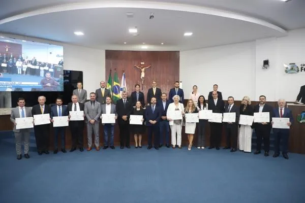 Câmara Municipal de Fortaleza celebrou os 90 anos da Ordem dos Advogados do Brasil Ceará