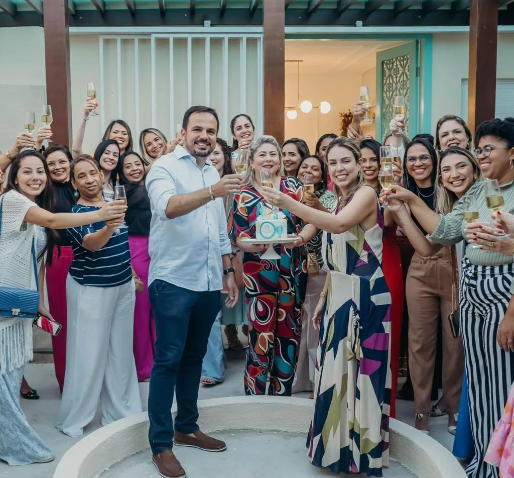Karen Almeida e Jorge Saraiva inauguram segunda sede da Clínica Superakids