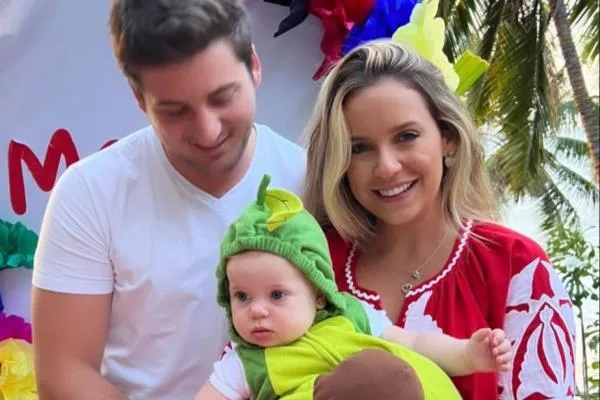 Fernanda Levy e Omar Macedo comemoram oitavo mesversário da filha Maria