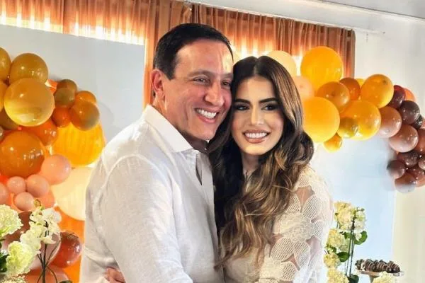 Natália e Francisco Viana descobrem que vem um menino, em chá revelação