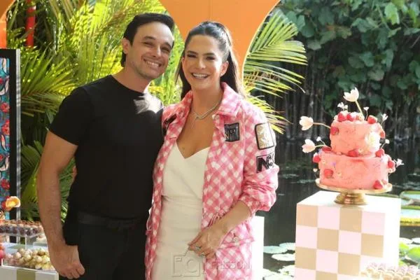 Ruana Rocha festeja 3.5 com muito frisson no Colosso