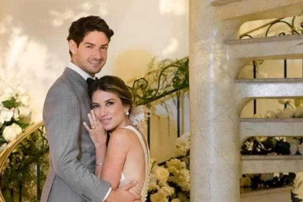 Rebeca Abravanel está grávida do primeiro filho com Alexandre Pato