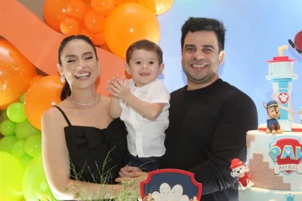 Rachel e Igor Vieira comemoram dois anos do filho Davi
