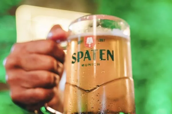 Presente desde a 1ª Oktoberfest do mundo, Spaten traz ação para Fortaleza