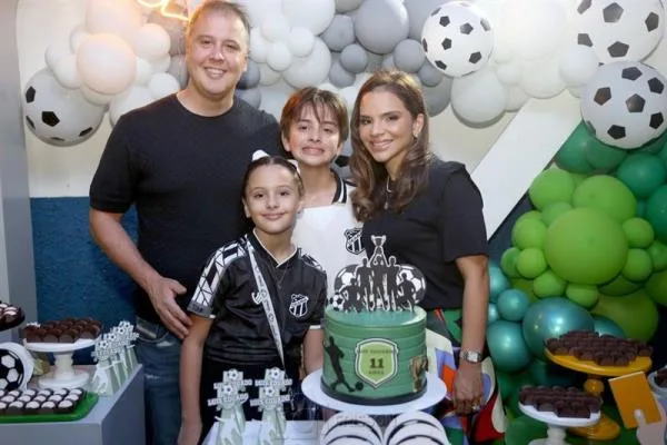 Viviane e Fabrício Martins comemoram aniversário do filho, Luis Eduardo