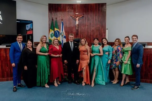 Câmara de Fortaleza homenageia cerimonialistas