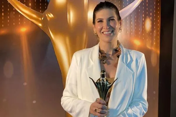 Ticiana de Paula vence categoria "Música do Ano" do Troféu Louvemos ao Senhor 2023