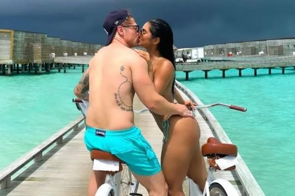 Mileide Mihaile e Thiago Cass realizam sonho de conhecer as Maldivas: 'sempre sonhei'