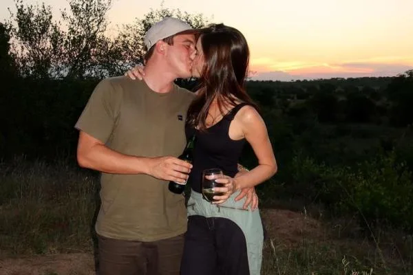 Maria Eduarda Cidrão e Vitor Veras em lua de mel pela África do Sul