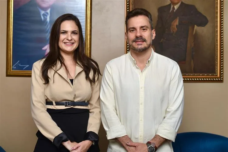 Sâmia Farias visita o Grupo Cidade e é entrevistada pela Jovem Pan News Fortaleza