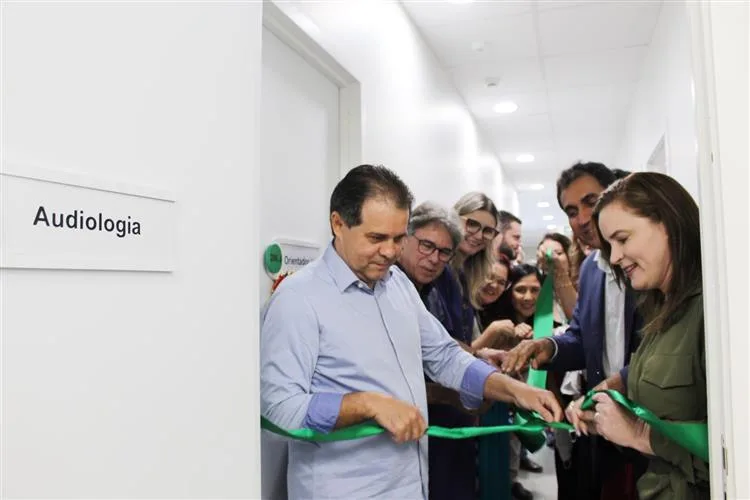Alece inaugura Sala de Audiologia no DSAS