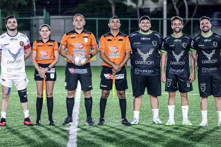 Jogo beneficente "Amigos do Juvêncio X Vem Pra Emboscada" ajuda IPREDE com arrecadação de alimentos
