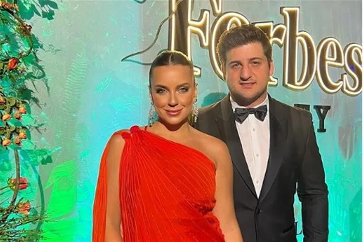 Fernanda Levy e Omar Macedo marcam presença nos 11 anos do baile de gala da Forbes Brasil