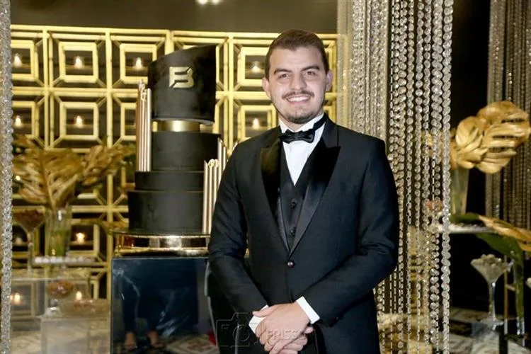 Bruno Forte comemora a nova idade em inesquecível festa
