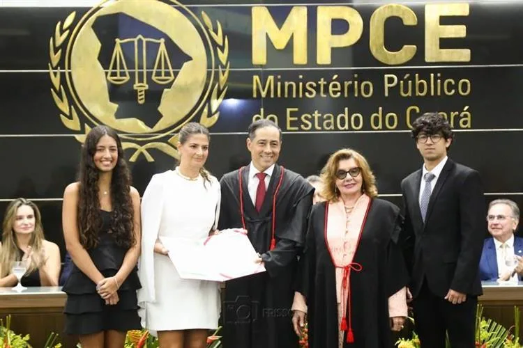 Haley de Carvalho Filho é empossado como procurador-geral de Justiça do Ceará