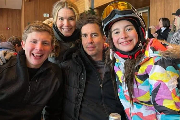 Monique Rolim e Clovis Neto curtem férias em Salt Lake City