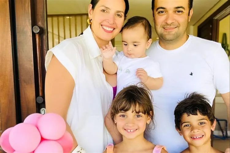 Mariana Gurgel celebra nova idade em Flecheiras