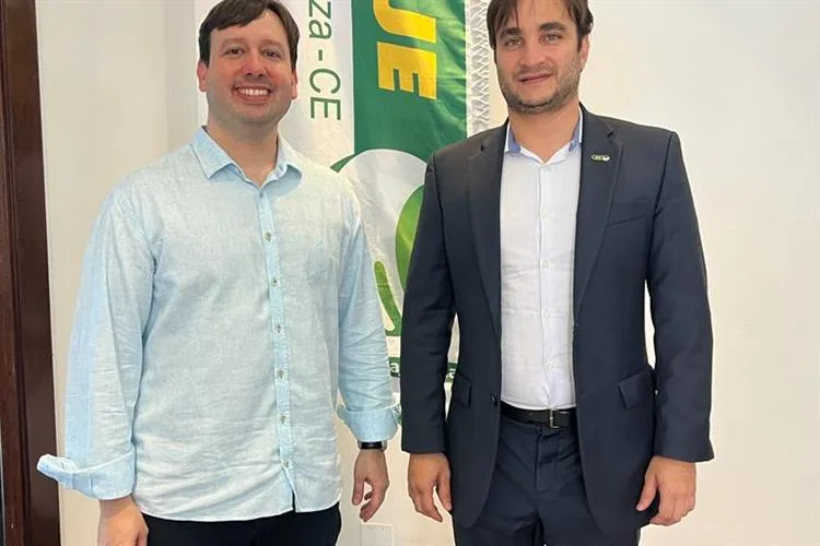 Airton Carneiro Júnior destaca trajetória de sucesso da Avine Alimentos em evento da AJE
