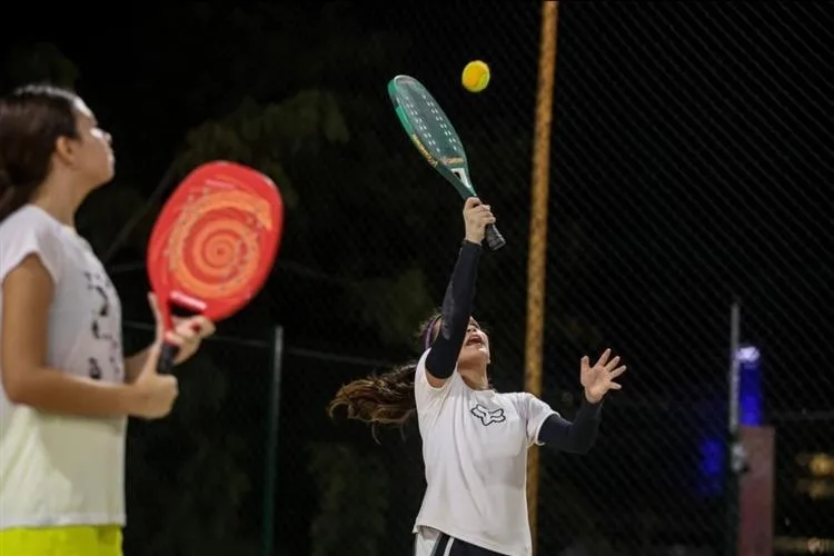 AYO Arena recebe, neste sábado, evento de Beach Tennis focado em categoria feminina