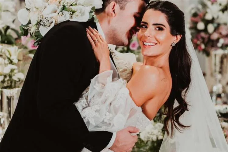 Thaís Oliveira e Matheus Moreira realizam enlace em grande estilo no Royal Gourmet
