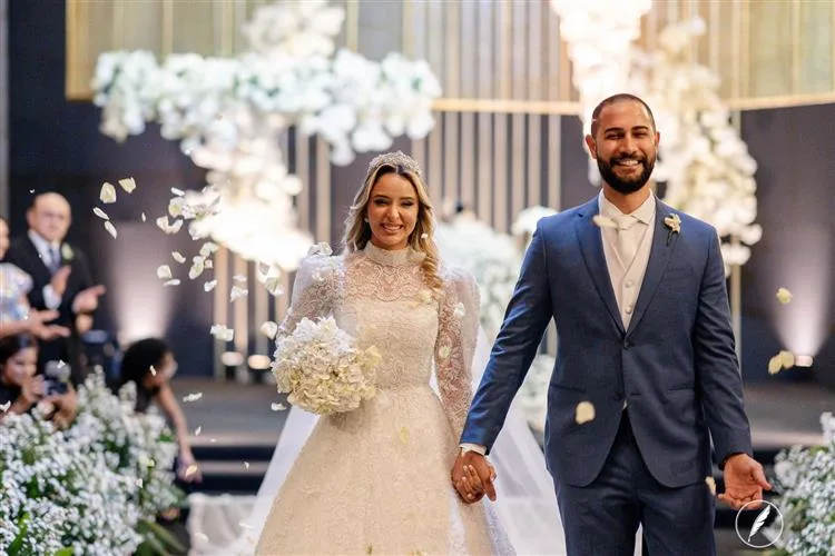 Yapuena Modena e Matheus Aguiar casam em noite de sonhos no Palatium Buffet