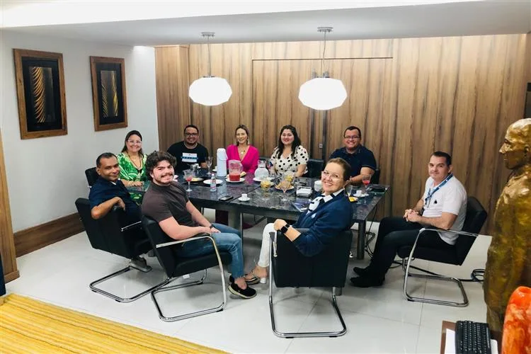 Grupo Cidade realiza encontro de diretores com colaboradores no projeto "Café com c'Alma"