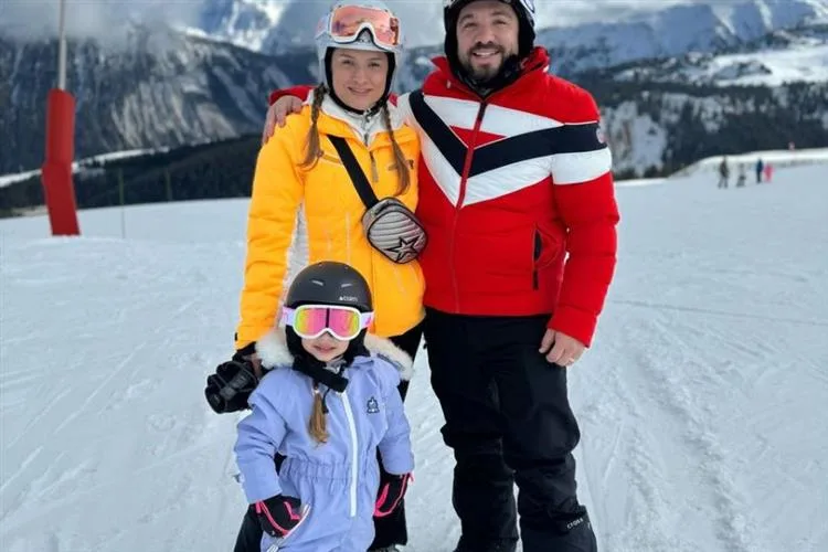 Familia Benzaama usufrui de merecida temporada de férias