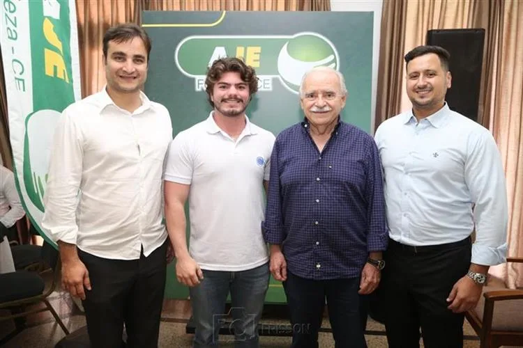 Ednilton Soárez protagoniza almoço da AJE Fortaleza