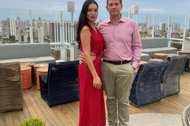Ylka Franck celebra aniversário cercada do carinho dos que mais ama