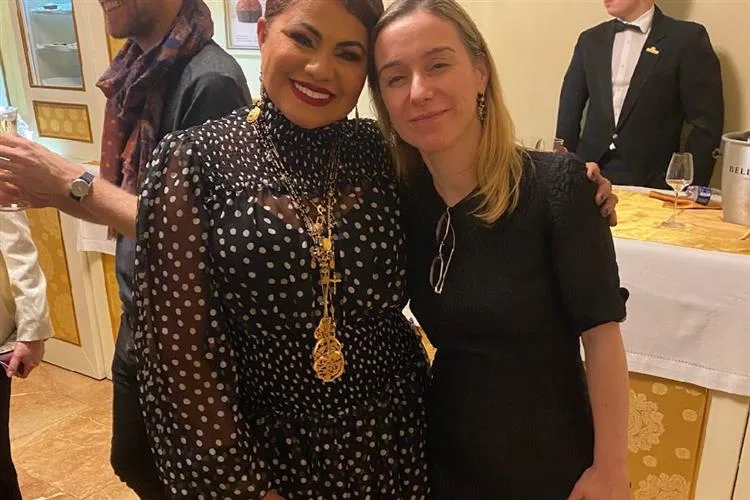 Maria Sooder: uma personalidade admirada e respeitada pela moda e filantropia