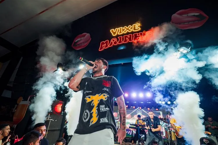 Diego Facó causa frisson com a estreia da primeira edição da label "Vixe Mainha"