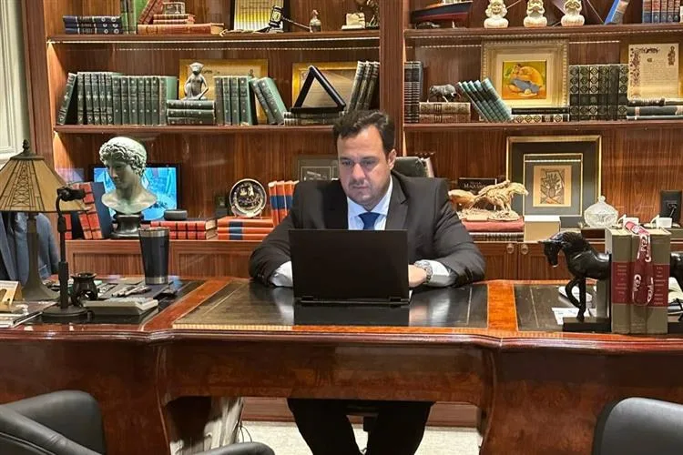 Livro no STJ homenageia ministro Luiz Alberto Gurgel com artigo de Dr. Djacir Ribeiro Parahyba Neto