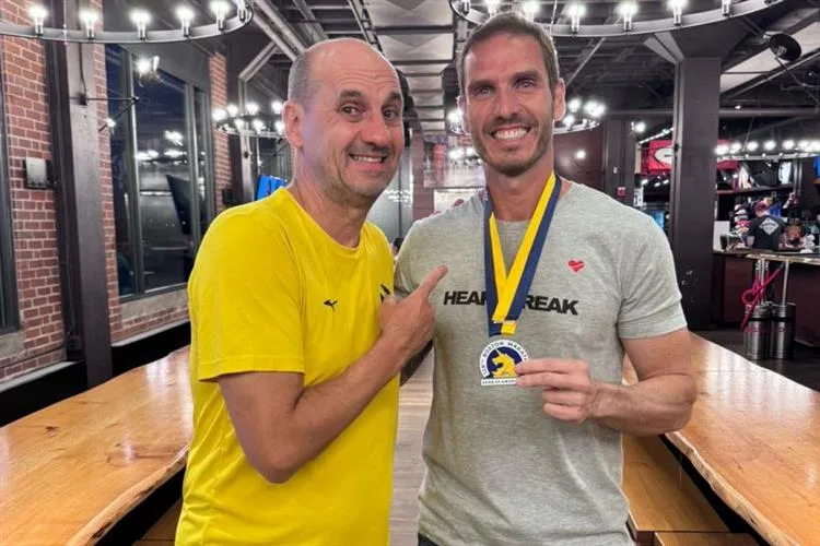 Flavio Furtado participa da Maratona de Boston 2024