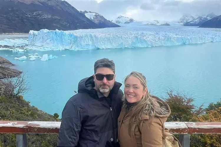 Fábio Arruda e Marcella Maia curtem viagem pela Patagônia Argentina e Chilena