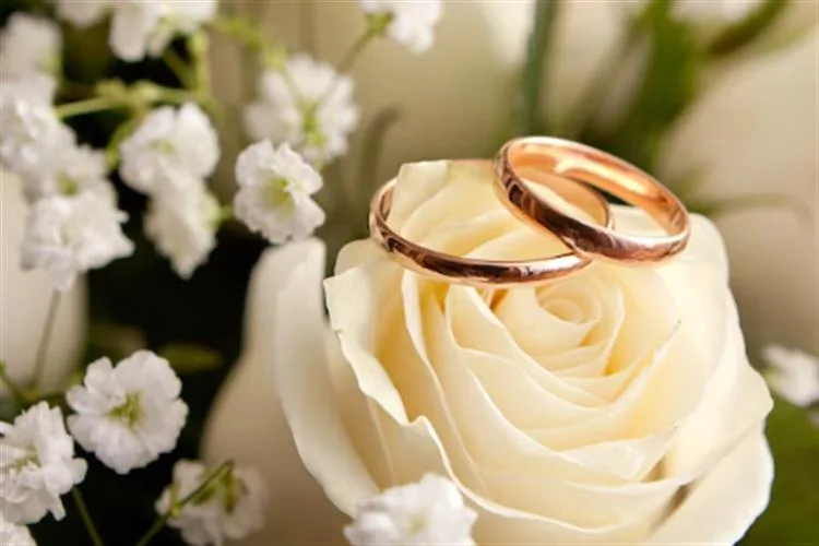 Por que usamos alianças de casamento?