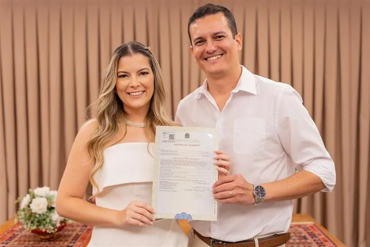 Lurdinha Brasil e Natanael Mesquita tornam-se marido e mulher pela lei dos homens