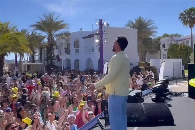 O cantor Wesley Safadão esteve em Ibiza se apresentando com seu projeto “Weekend WS”