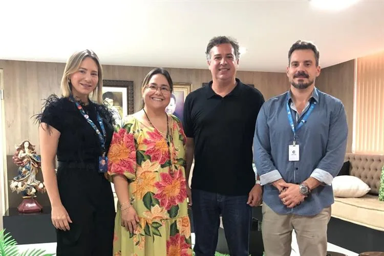 Samuel Dias visita Grupo Cidade e anuncia obras em Fortaleza