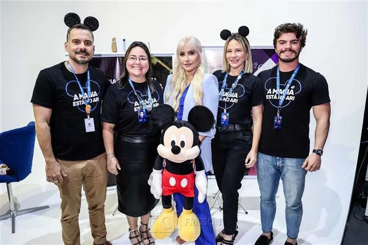 Geórgia Brasil Pontes realiza encontro Magia Disney no Grupo Cidade