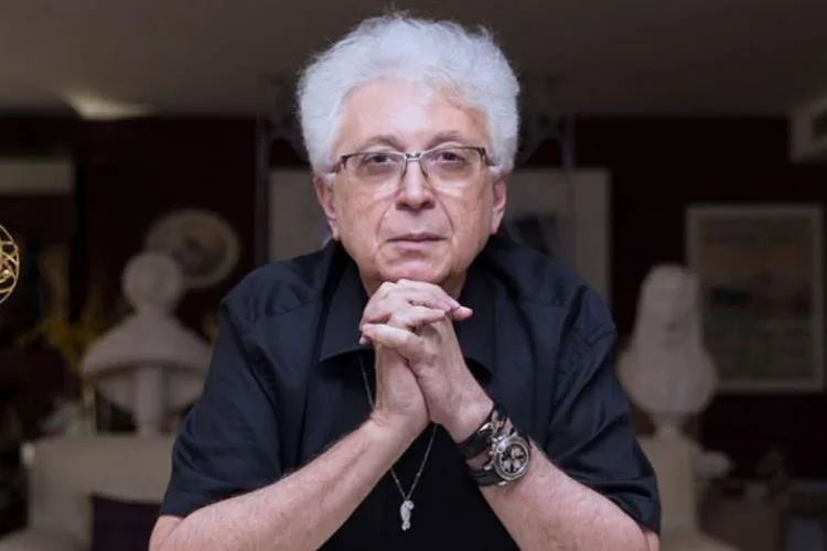 Aguinaldo Silva critica digitais influencers em novelas