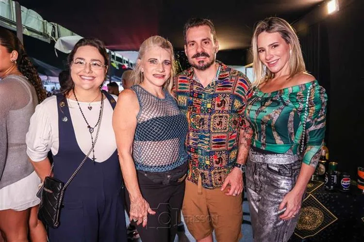 Claudia Leitte, Pedro Sampaio e Bell Marques agitam segunda noite de Fortal 2024