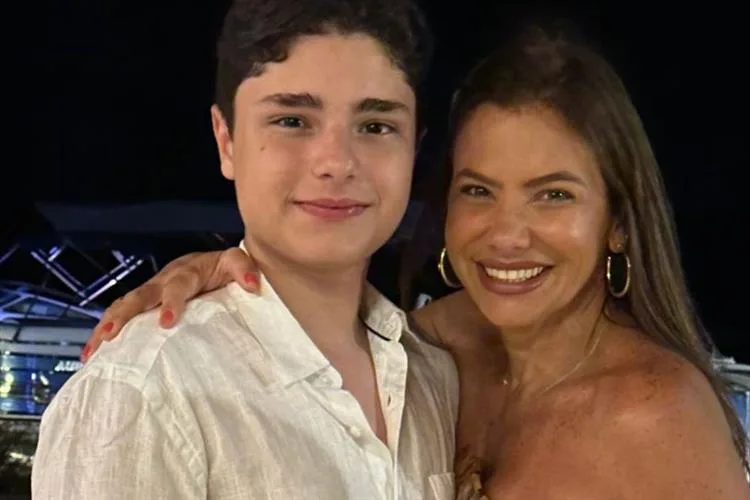 Deusmar Neto ganha animada despedida orquestrada pela mãe, Vanessa Queirós