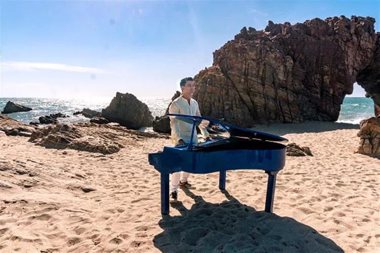 Pianista Paulo Rodrigo lança videoclipe "Meu Ceará" em apresentação no anfiteatro do Parque do Cocó