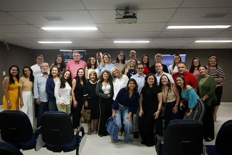 Ana Lúcia Bastos, Eliane Kreisler e Amanda Cury debatem empoderamento feminino e diversidade etária