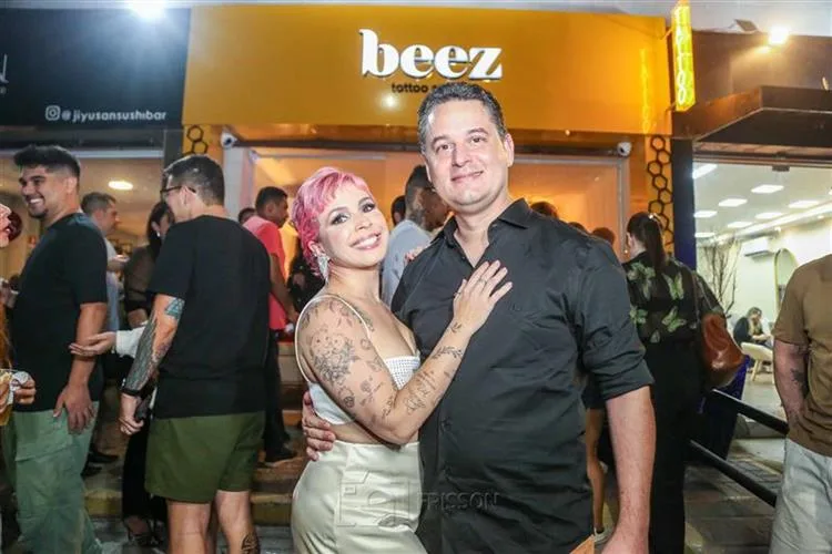 Com conceito criativo, Beez - Estúdio de Tatuagem inaugura espaço na área nobre de Fortaleza
