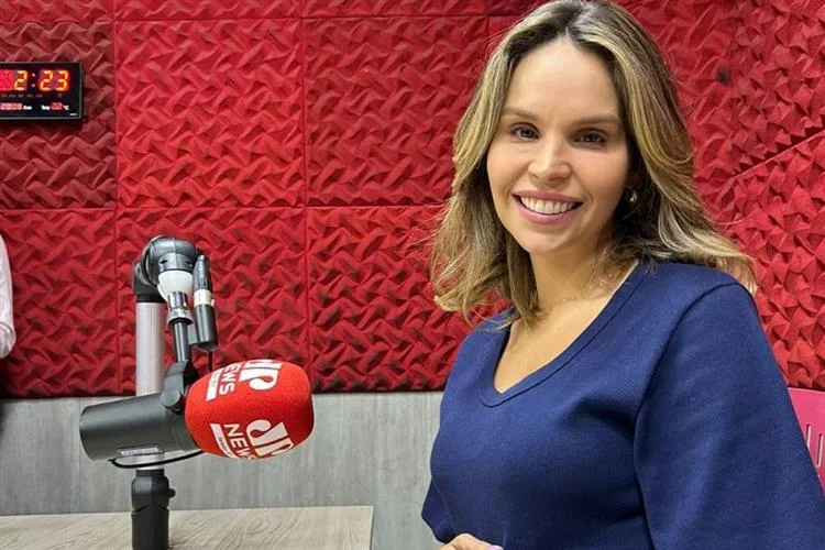 Candidata a vice-prefeita de Fortaleza, Gabriella Aguiar fala sobre política e vida pessoal