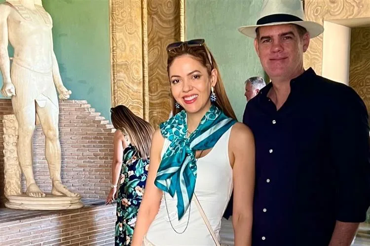 Ana Flávia Torquato turistando com Célio Gurgel em Roma