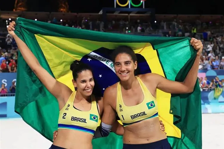 Duda e Ana Patrícia conquistam a medalha de ouro nas Olimpíadas de 2024